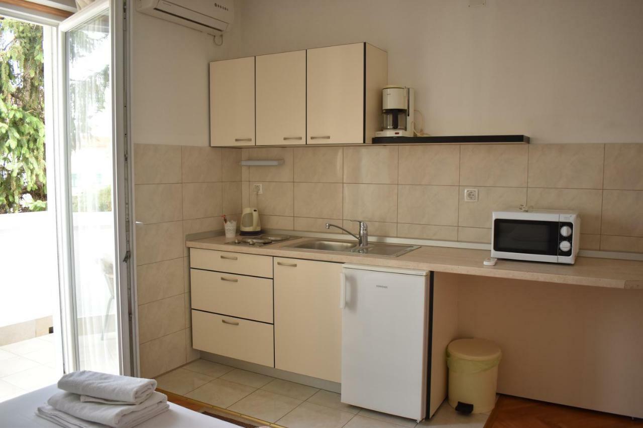 Guest House Micin Vodice Exteriér fotografie