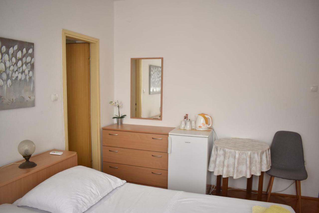 Guest House Micin Vodice Exteriér fotografie