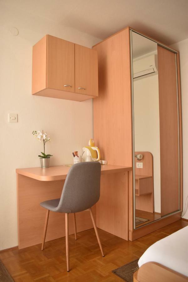 Guest House Micin Vodice Exteriér fotografie